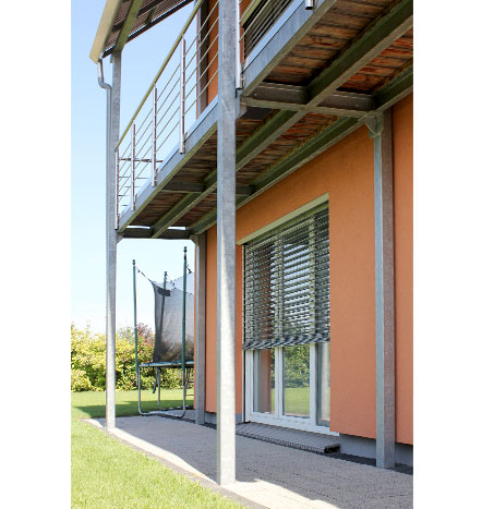 Fürniss Metallbau, Anbaubalkon mit Überdachung