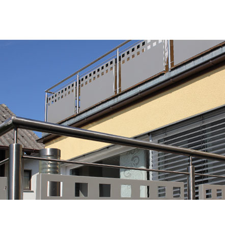 Fürniss Metallbau, Balkonanlage mit Terrassenabgangstreppe